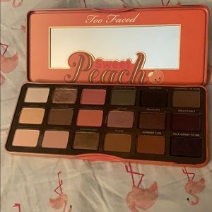 Too Faced Sweet Peach palette